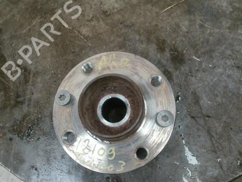 Used Right rear steering knuckle RENAULT TWINGO III (BCM_, BCA_) 1.0 SCe 70 (71 hp) 32660220