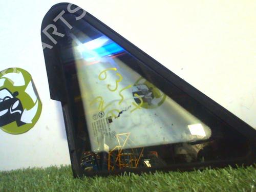 Venstre foran trekantet rude HYUNDAI TRAJET (FO) 2.0 CRDi (113 hp) 31226533