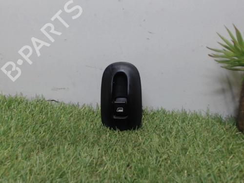 Used Switch PEUGEOT 306 Hatchback (7A, 7C, N3, N5) 1.6 (89 hp) 25390945
