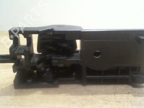 Maneta interior delantera derecha SUZUKI SPLASH (EX) 1.0 (A5B310) (68 hp) 25385689