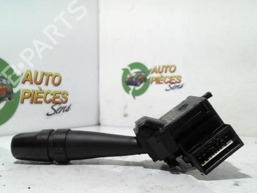 Used Switch HYUNDAI TUCSON (JM) 2.0 CRDi All-wheel Drive (136 hp) 25400102