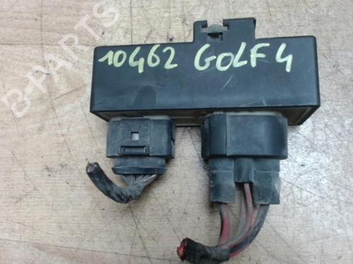 electronic-sensor-vw-golf-iv-1j1-1997-1998-1999-2000-2001-2002-2003-2004-2005-2006-2007-2008-30666766 main image