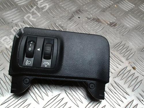 Used Switch RENAULT MEGANE IV Grandtour (K9A/M/N_) 1.3 TCe 160 (K9NC) (159 hp) 25841617
