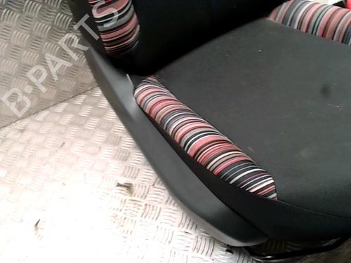 Right front seat CITROËN C1 II (PA_, PS_) 1.0 VTi 72 | BP32215262C16 