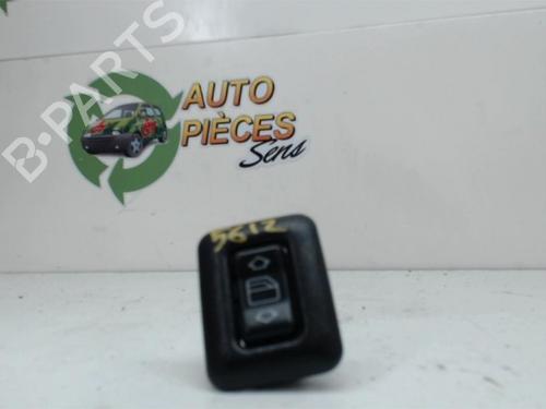 Used Right rear window switch MERCEDES-BENZ C-CLASS (W202) C 180 (202.018) (122 hp) 25415519
