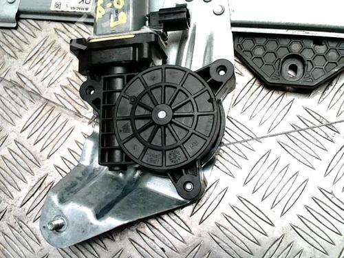 Front right window mechanism DACIA SANDERO II TCe 90 (B8M1, B8MA, B8AC) | BP32394568C23