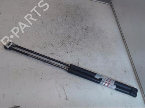 Used Tailgate lift support VW GOLF IV (1J1) 1.6 (100 hp) 25400781