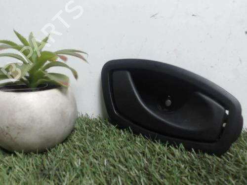 Used Front right interior door handle RENAULT GRAND SCÉNIC III (JZ0/1_) 1.5 dCi (JZ09, JZ0D, JZ10, JZ14, JZ1G, JZ29, JZ2C) (110 hp) 25393684