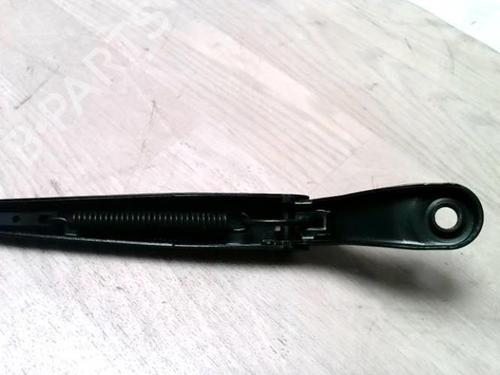 Front windshield wiper arm PEUGEOT 208 I (CA_, CC_) 1.2 THP 110 | BP28012471C143