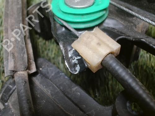 Front left window mechanism SEAT LEON (1P1) 2.0 TDI 16V | BP31232652C22