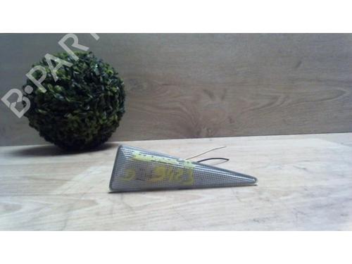 Right side indicator RENAULT SCÉNIC II (JM0/1_) 2.0 (JM05, JM0U, JM1N, JM1U, JM2V) | BP25401740I19 