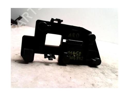 Licence plate light PEUGEOT 306 Hatchback (7A, 7C, N3, N5) 2.0 HDI 90 | BP25428151I40 