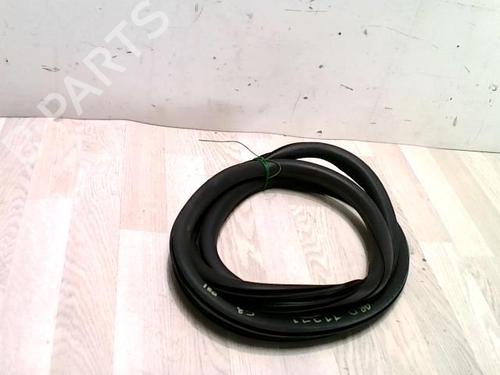 Used Rubber door seal CITROËN C3 II (SC_) 1.6 HDi 90 (90 hp) 27673754