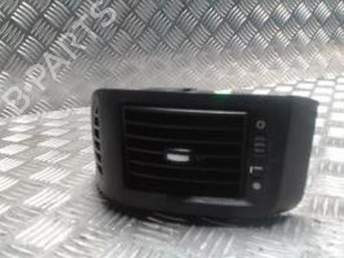 Used Air vent PEUGEOT BOXER Van 2.2 HDi 110 (110 hp) 30530085