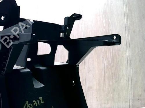 Middle console PEUGEOT 5008 (0U_, 0E_) 2.0 HDi | BP31229153I22