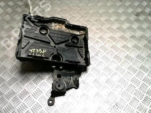 Soporte Soporte RENAULT CLIO IV (BH_) 1.2 16V (73 hp) 37281936 37281936