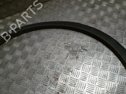 Used Rear right wheel arch trim Rear right wheel arch trim 37801547 37801547