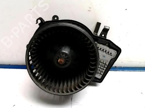 Used Air vent MERCEDES-BENZ C-CLASS (W203) C 270 CDI (203.016) (170 hp) 25418082