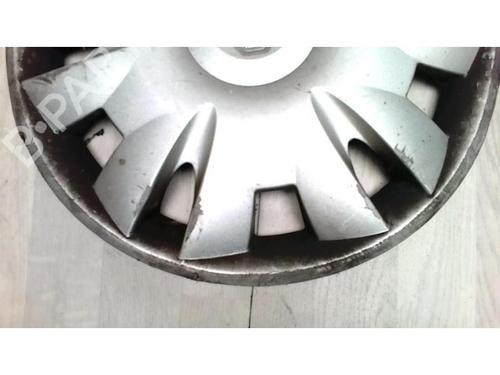 Hub cap RENAULT CLIO III (BR0/1, CR0/1) 1.2 16V (BR02, BR0J, BR11, CR02, CR0J, CR11) | BP25423777C160 