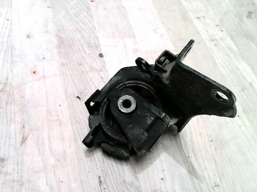 Used Engine mount TOYOTA COROLLA Verso (ZER_, ZZE12_, R1_) 2.2 D-4D (AUR10_, AUR10R) (136 hp) 27671494