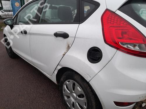 Interiør tag FORD FIESTA VI (CB1, CCN) 1.25 | BP31236266I12