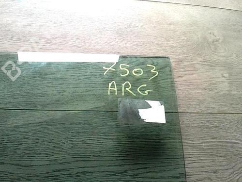 rear-left-door-window-renault-megane-ii-estate-km01_-2003-2004-2005-2006-2007-2008-2009-2010-2011-2012-31230982 main image