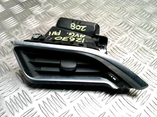 Rejilla aireadora PEUGEOT 208 I (CA_, CC_) 1.2 VTI 82 (82 hp) 32773299