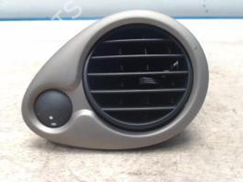 Used Air vent RENAULT CLIO III (BR0/1, CR0/1) 1.6 16V (BR05, BR0B, BR0Y, BR15, BR1J, BR1M, BR1Y, CR0B,... (112 hp) 25421976