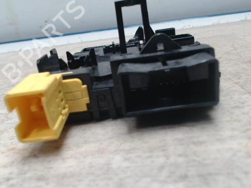 Control unit VW TOURAN (1T1, 1T2) 2.0 TDI 16V | BP31220863M11