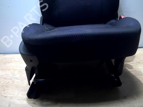 Right front seat RENAULT CLIO III (BR0/1, CR0/1) 1.5 dCi (BR17, CR17) | BP31229698C16 