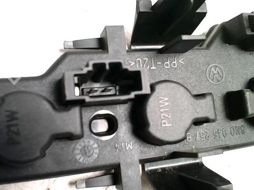 Kennzeichenbeleuchtung für VW POLO (6N2) 1.4 16V (75 hp) 31238872