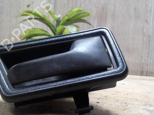 Højre fortil invendig håndtag VW GOLF II (19E, 1G1) 1.6 TD (60 hp) 31233370