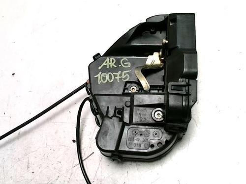 Used Rear left lock MERCEDES-BENZ C-CLASS (W203) C 270 CDI (203.016) (170 hp) 25417891