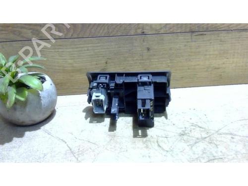 Switch RENAULT CLIO III (BR0/1, CR0/1) 1.5 dCi | BP25383370I30 