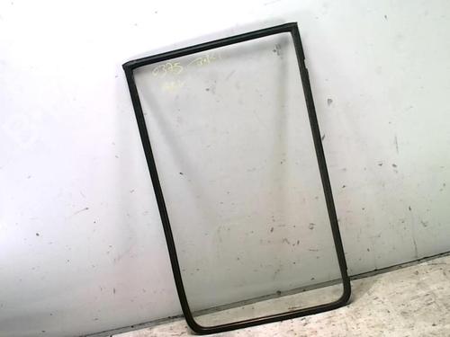 Panel rude bagtil venstre RENAULT TRAFIC Van (T_, P_, V_) 2.1 D (58 hp) 31232055