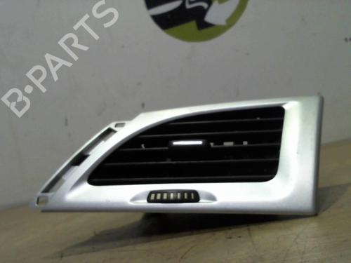Used Air vent RENAULT MEGANE III Coupe (DZ0/1_) 1.5 dCi (DZ09, DZ0D, DZ1F, DZ1G, DZ14, DZ29) (110 hp) 25409540