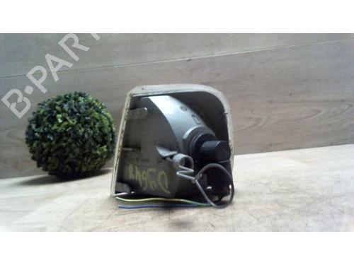Right front indicator PEUGEOT 405 I (15B) 1.9 Diesel | BP25411365C33 