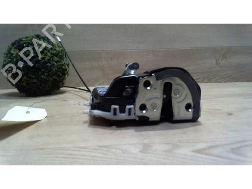 Rear left lock TOYOTA YARIS (_P13_) 1.4 D (NLP130_, NLP130) | BP25402069C100 