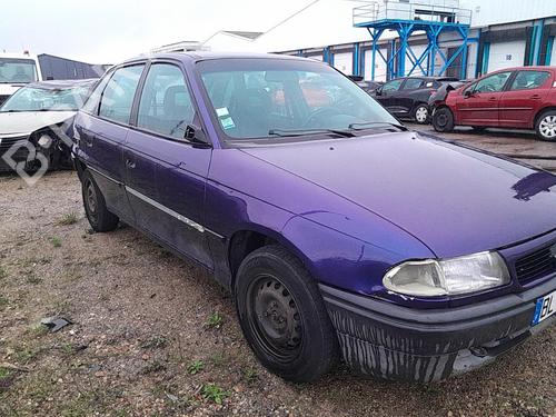 Left headlight OPEL ASTRA F Hatchback (T92) 1.7 TD (F08, M08, F68, M68) | BP31071155C28