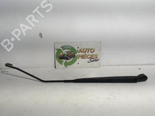 Used Front windshield wiper arm CITROËN C3 I (FC_, FN_) 1.4 HDi (70 hp) 25398196