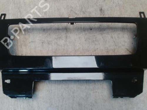 Used Middle console BMW X1 (E84) xDrive 20 d (163 hp) 27562164