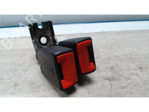 Used Seat buckle FORD FIESTA VI (CB1, CCN) 1.4 TDCi (68 hp) 25420639