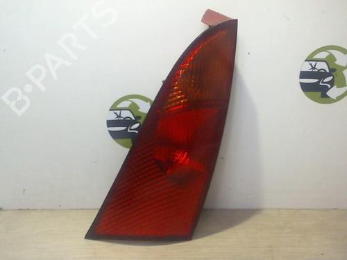 Høyre baklys FORD FOCUS I (DAW, DBW) 1.8 TDCi (115 hp) 25389282