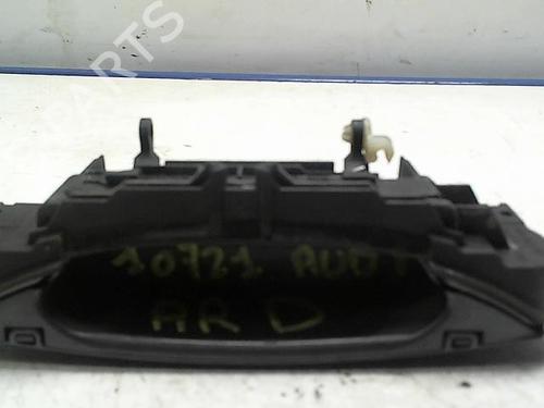 Used Front right exterior door handle AUDI A3 Sportback (8PA) 2.0 TDI 16V (140 hp) 28615782
