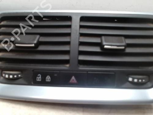 Used Air vent OPEL MERIVA B MPV (S10) 1.7 CDTI (75) (110 hp) 25420738