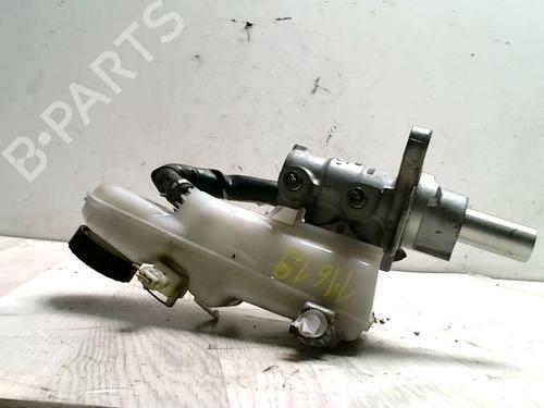 Used Brake master cylinder TOYOTA AURIS (_E15_) 1.4 D-4D (NDE150_, NDE150R) (90 hp) 25425194