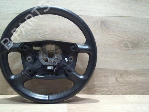 Volant AUDI A4 B6 Avant (8E5) 1.9 TDI (130 hp) 31218310