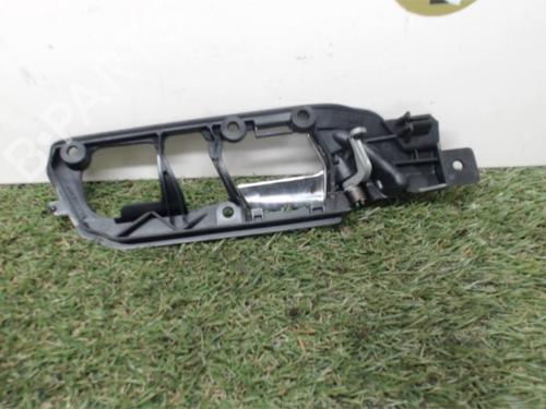 Front left interior door handle VW POLO IV (9N_, 9A_) 1.4 16V | BP25397056I13