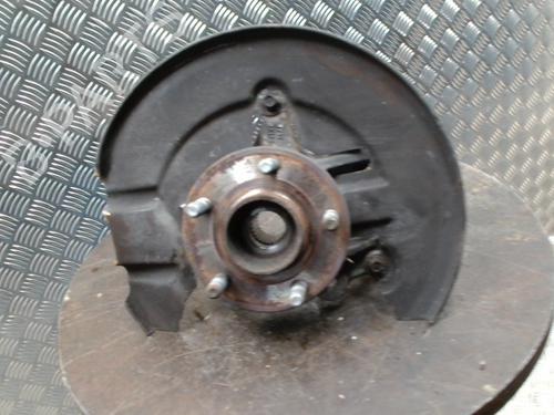 Used Right front steering knuckle FORD TRANSIT CONNECT V408 Box Body/MPV 1.5 TDCi (120 hp) 32370459