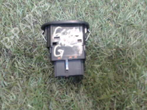 comutador-vidro-tras-esquerdo-citroen-c3-pluriel-hb_-2003-25389305 main image